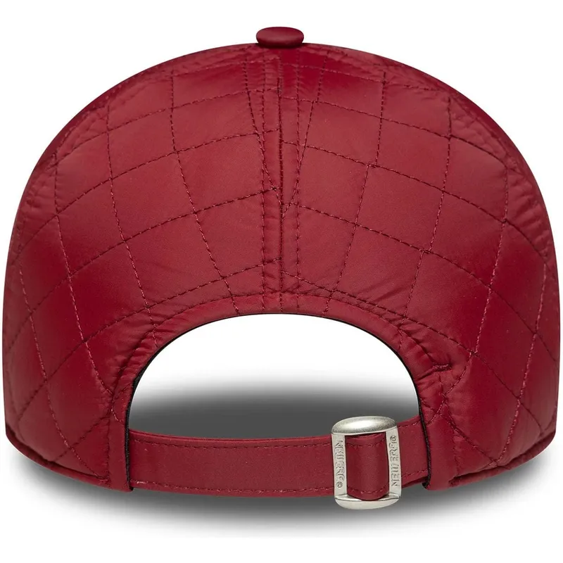 lippikset-kaareva-punainen-saadettava-nauha-9twenty-padded-new-york-yankees-mlb-new-era