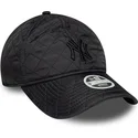 cap-kaareva-black-adjustable-strap-9twenty-padded-new-york-yankees-mlb-new-era