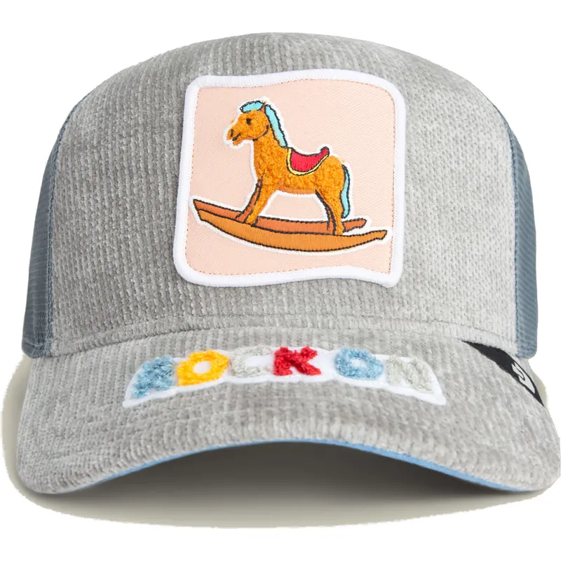 lippikset-kaareva-rekka-harmaa-snapback-rock-on-hobby-horse-happy-thoughts-the-farm-goorin-bros lippikset-kaareva-rekka-harmaa-snapback-rock-on-hobby-horse-happy-thoughts-the-farm-goorin-bros
