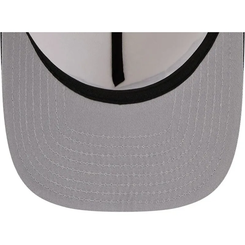 lippikset-kaareva-musta-snapback-9fifty-a-frame-precurved-hardwood-classics-vancouver-grizzlies-nba-new-era