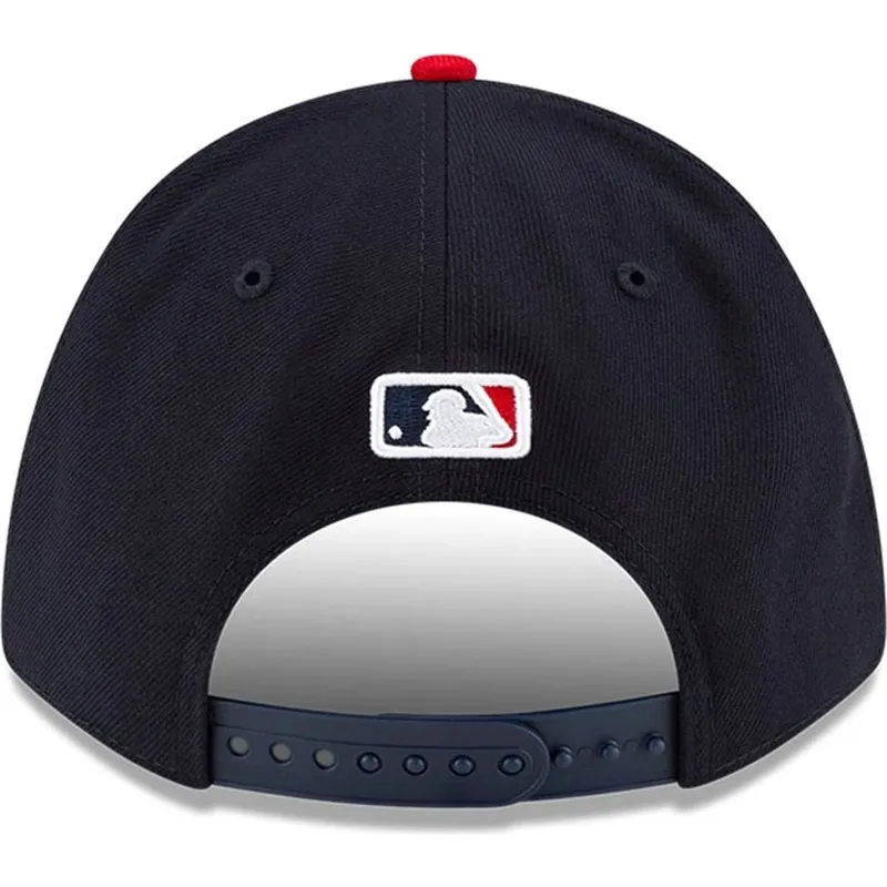 lippikset-kaareva-laivastonsininen-snapback-9forty-m-crown-player-replica-atlanta-braves-mlb-new-era