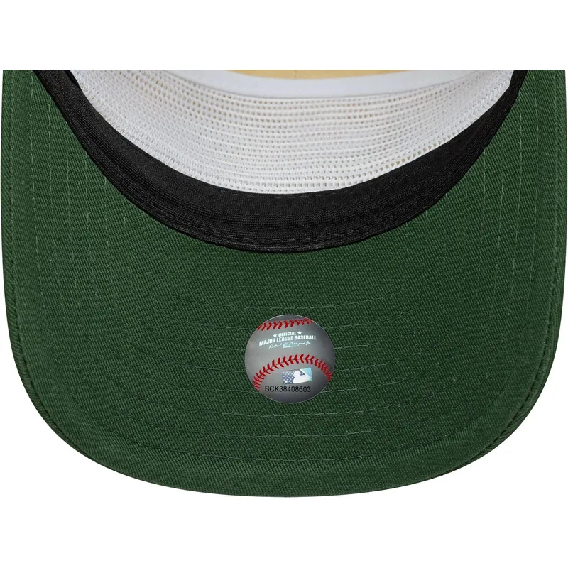 new-era-curved-brim-19twenty-washed-graphic-new-york-yankees-mlb-beige-and-green-adjustable-cap