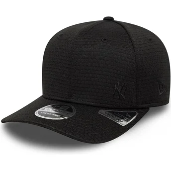 Lippikset kaareva musta snapback 9SEVENTY Stretch Snap Mesh Flawless New York Yankees MLB New Era