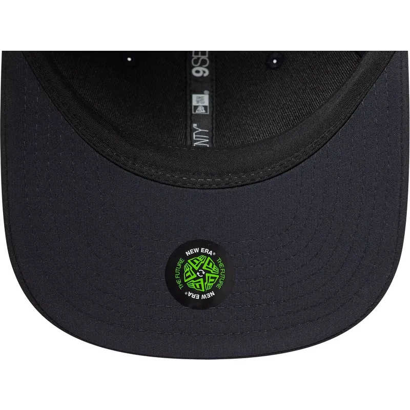 lippikset-kaareva-laivastonsininen-snapback-9seventy-stretch-snap-iridiscent-chelsea-football-club-premier-league-new-era