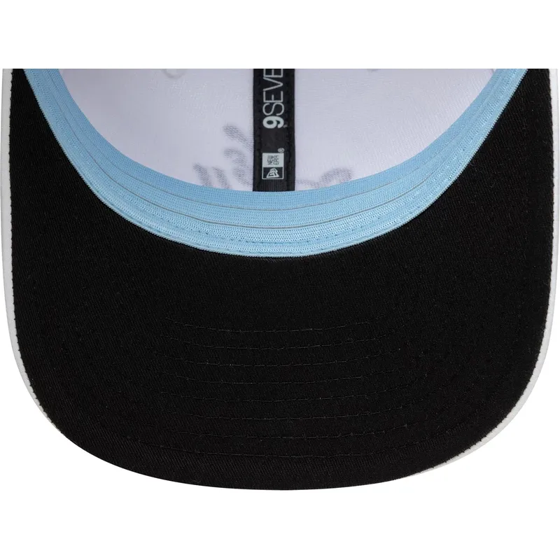 cap-kaareva-white-snapback-9seventy-new-era cap-kaareva-white-snapback-9seventy-new-era
