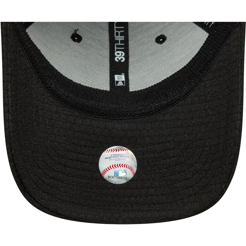 lippikset-kaareva-musta-istuva-39thirty-stretch-mesh-new-york-yankees-mlb-new-era