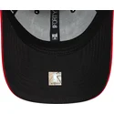 lippikset-kaareva-musta-saadettava-nauha-9forty-microfibre-chicago-bulls-nba-new-era
