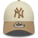 lippikset-kaareva-beige-saadettava-nauha-9forty-colour-block-new-york-yankees-mlb-new-era