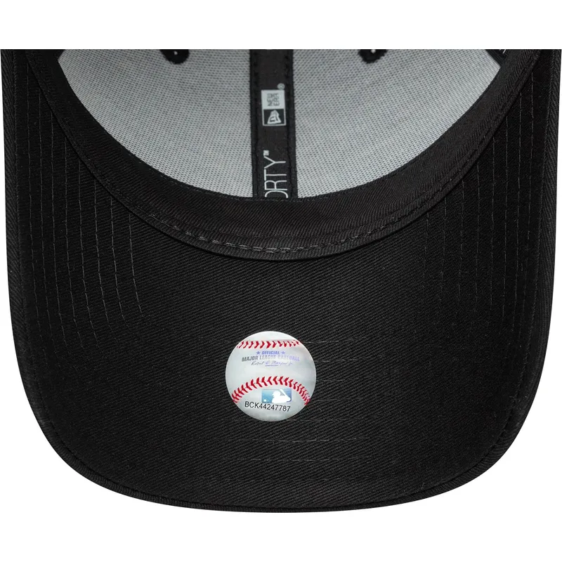 lippikset-kaareva-musta-saadettava-nauha-9forty-camo-infill-new-york-yankees-mlb-new-era