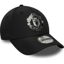 lippikset-kaareva-musta-saadettava-nauha-9forty-reflective-manchester-united-football-club-premier-league-new-era