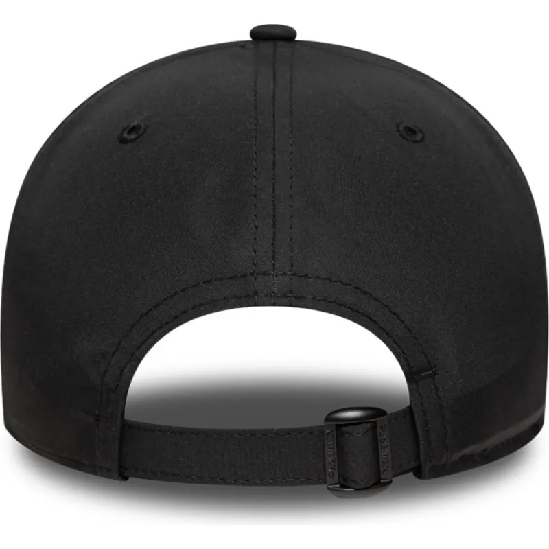 lippikset-kaareva-musta-saadettava-nauha-9forty-reflective-manchester-united-football-club-premier-league-new-era