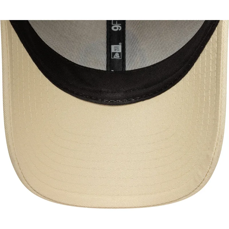 cap-kaareva-beige-adjustable-strap-9forty-new-era