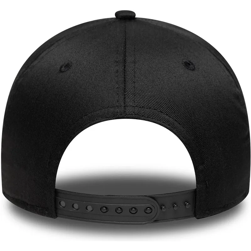 cap-kaareva-black-snapback-9forty-e-frame-metallic-los-angeles-lakers-nba-new-era