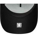 cap-kaareva-black-snapback-9forty-e-frame-metallic-los-angeles-lakers-nba-new-era