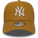 lippikset-kaareva-ruskea-snapback-9forty-e-frame-league-essential-new-york-yankees-mlb-new-era