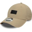 lippikset-kaareva-beige-saadettava-nauha-9forty-m-crown-sport-new-era