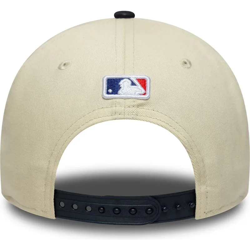 lippikset-kaareva-beige-snapback-9forty-m-crown-new-york-yankees-mlb-new-era lippikset-kaareva-beige-snapback-9forty-m-crown-new-york-yankees-mlb-new-era
