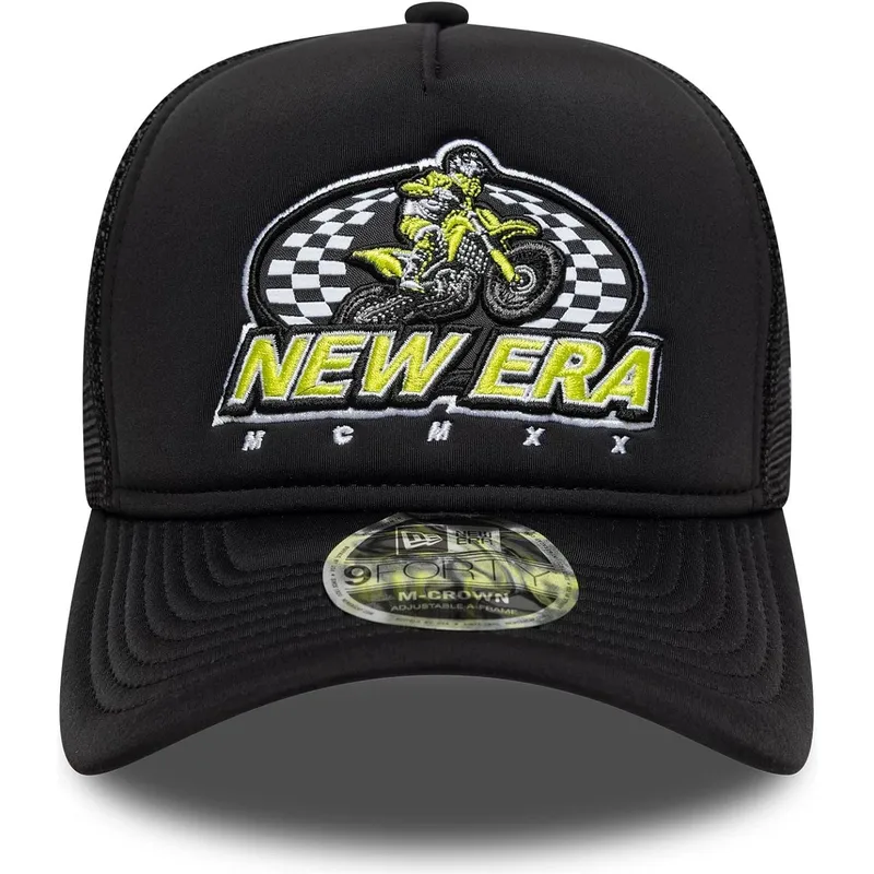 lippikset-kaareva-rekka-musta-snapback-9forty-m-crown-graphic-new-era