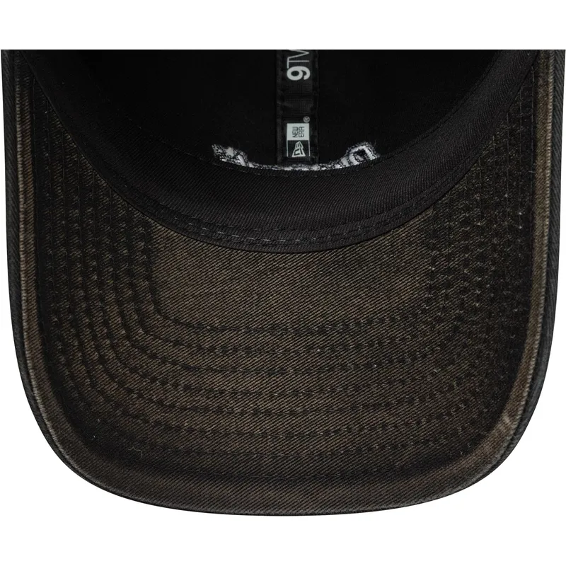 cap-kaareva-black-adjustable-strap-9twenty-scrambler-ducati-motor-motogp-new-era cap-kaareva-black-adjustable-strap-9twenty-scrambler-ducati-motor-motogp-new-era