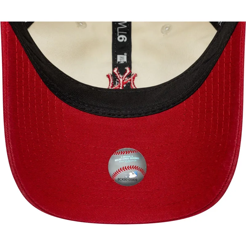 lippikset-kaareva-beige-saadettava-nauha-9twenty-mini-washed-new-york-yankees-mlb-new-era lippikset-kaareva-beige-saadettava-nauha-9twenty-mini-washed-new-york-yankees-mlb-new-era