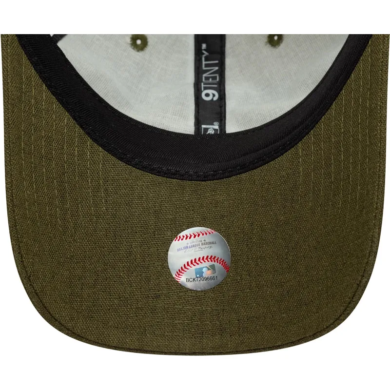 lippikset-kaareva-vihrea-saadettava-nauha-9twenty-linen-los-angeles-dodgers-mlb-new-era lippikset-kaareva-vihrea-saadettava-nauha-9twenty-linen-los-angeles-dodgers-mlb-new-era