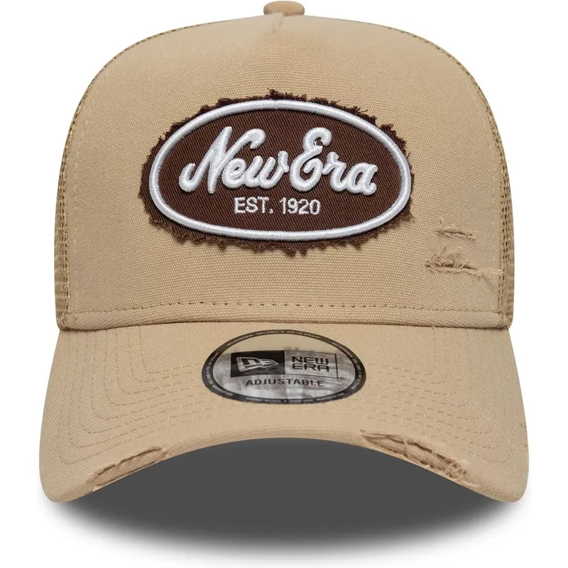 lippikset-kaareva-rekka-ruskea-snapback-a-frame-oval-canvas-distress-new-era