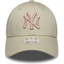 lippikset-kaareva-beige-saadettava-nauha-rosa-9forty-league-essential-new-york-yankees-mlb-new-era