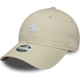 New Era Curved Brim Women 9TWENTY Washed Mini New York Yankees MLB Beige Adjustable Cap