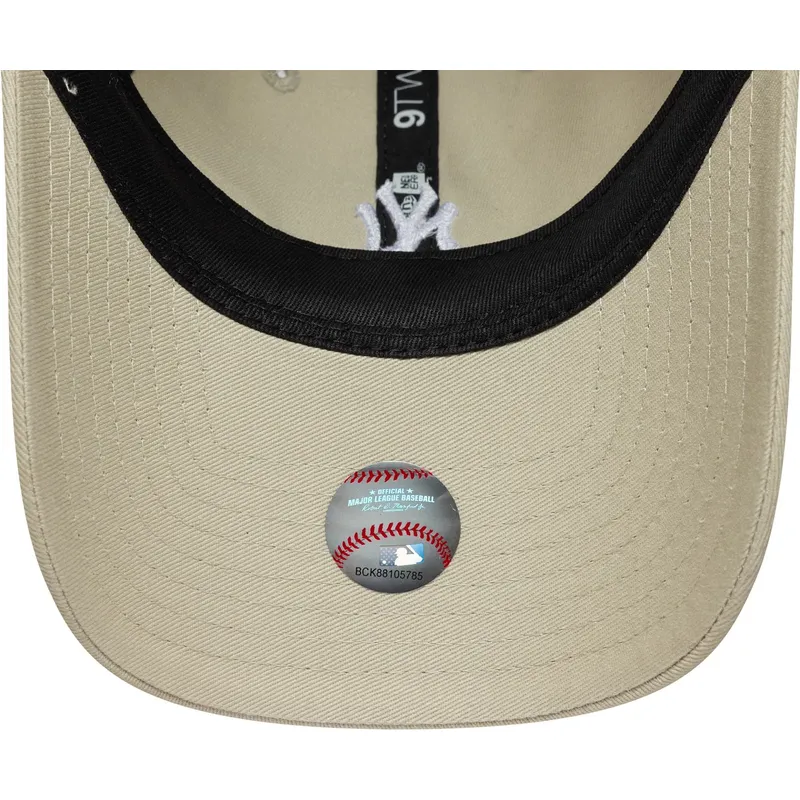 lippikset-kaareva-beige-saadettava-nauha-9twenty-washed-mini-new-york-yankees-mlb-new-era