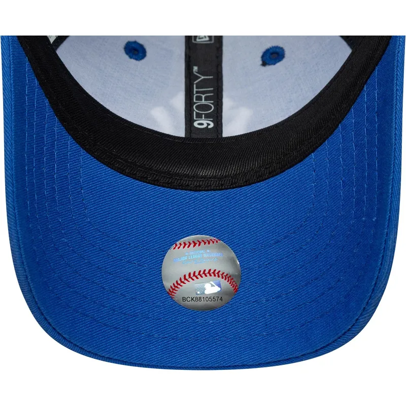 lippikset-kaareva-sininen-saadettava-nauha-lapsille-9forty-league-essential-new-york-yankees-mlb-new-era lippikset-kaareva-sininen-saadettava-nauha-lapsille-9forty-league-essential-new-york-yankees-mlb-new-era