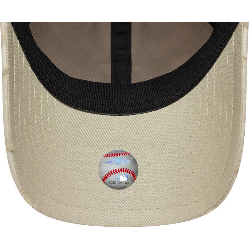 cap-kaareva-beige-adjustable-strap-9twenty-img-floral-new-york-yankees-mlb-new-era cap-kaareva-beige-adjustable-strap-9twenty-img-floral-new-york-yankees-mlb-new-era