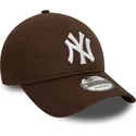 lippikset-kaareva-ruskea-saadettava-nauha-9twenty-league-essential-new-york-yankees-mlb-new-era