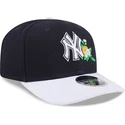 lippikset-kaareva-laivastonsininen-snapback-9seventy-stretch-snap-flower-new-york-yankees-mlb-new-era
