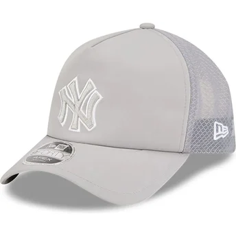 New Era 9FORTY APEX Batting Practice New York Yankees MLB Grey Trucker Hat