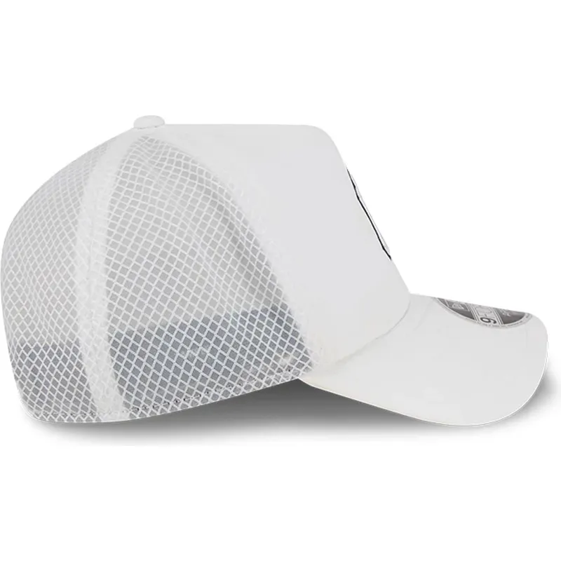 lippikset-kaareva-rekka-valkoinen-snapback-9forty-apex-batting-practice-new-york-yankees-mlb-new-era lippikset-kaareva-rekka-valkoinen-snapback-9forty-apex-batting-practice-new-york-yankees-mlb-new-era