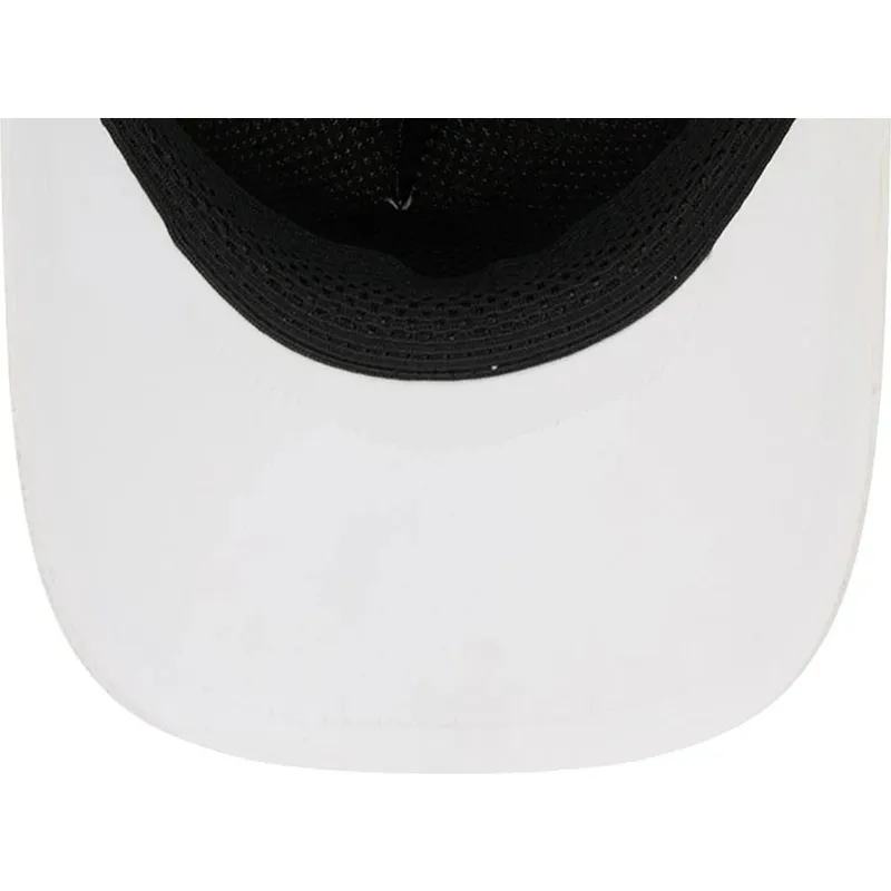 cap-kaareva-white-snapback-9forty-apex-batting-practice-new-york-yankees-mlb-new-era