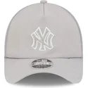 lippikset-kaareva-rekka-harmaa-snapback-9forty-apex-batting-practice-new-york-yankees-mlb-new-era