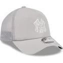 lippikset-kaareva-rekka-harmaa-snapback-9forty-apex-batting-practice-new-york-yankees-mlb-new-era