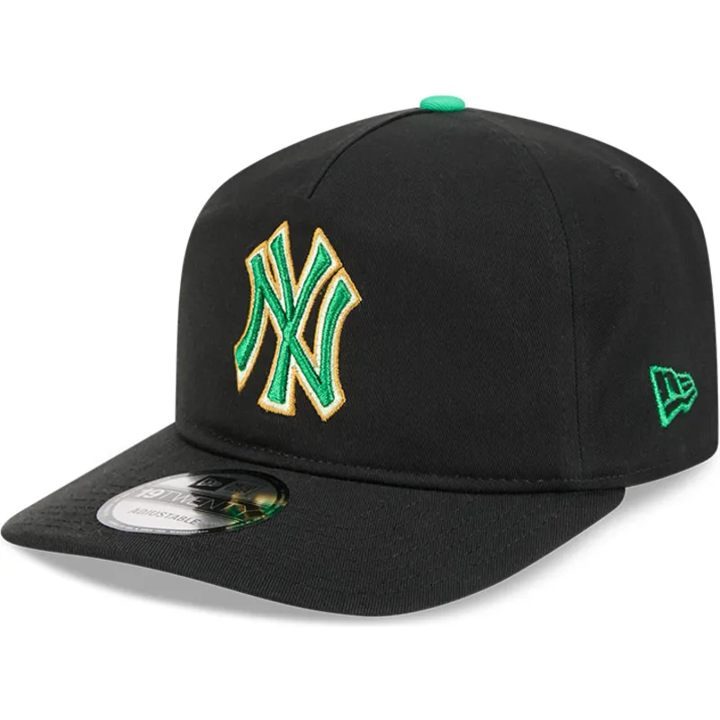 lippikset-kaareva-musta-snapback-19twenty-saint-patrick-s-day-new-york-yankees-mlb-new-era