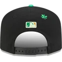 lippikset-kaareva-musta-snapback-19twenty-saint-patrick-s-day-new-york-yankees-mlb-new-era