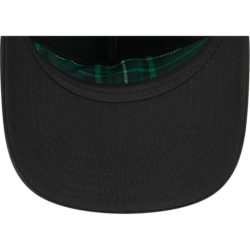 lippikset-kaareva-musta-snapback-19twenty-saint-patrick-s-day-new-york-yankees-mlb-new-era