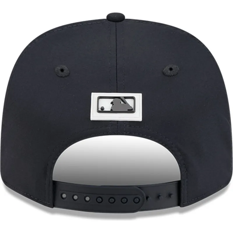 cap-kaareva-navy-blue-snapback-9seventy-stretch-snap-clubhouse-new-york-yankees-mlb-new-era