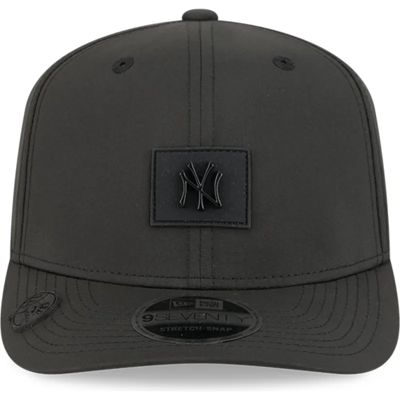lippikset-kaareva-musta-snapback-9seventy-stretch-snap-clubhouse-new-york-yankees-mlb-new-era