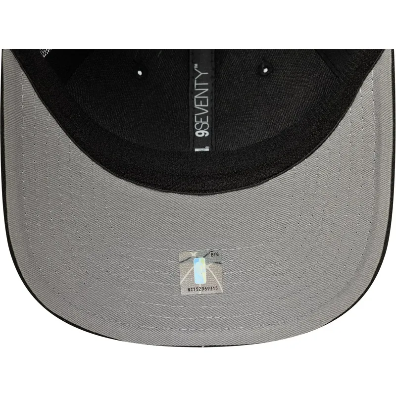 lippikset-kaareva-rekka-musta-snapback-9seventy-stretch-snap-eg-chicago-bulls-nba-new-era
