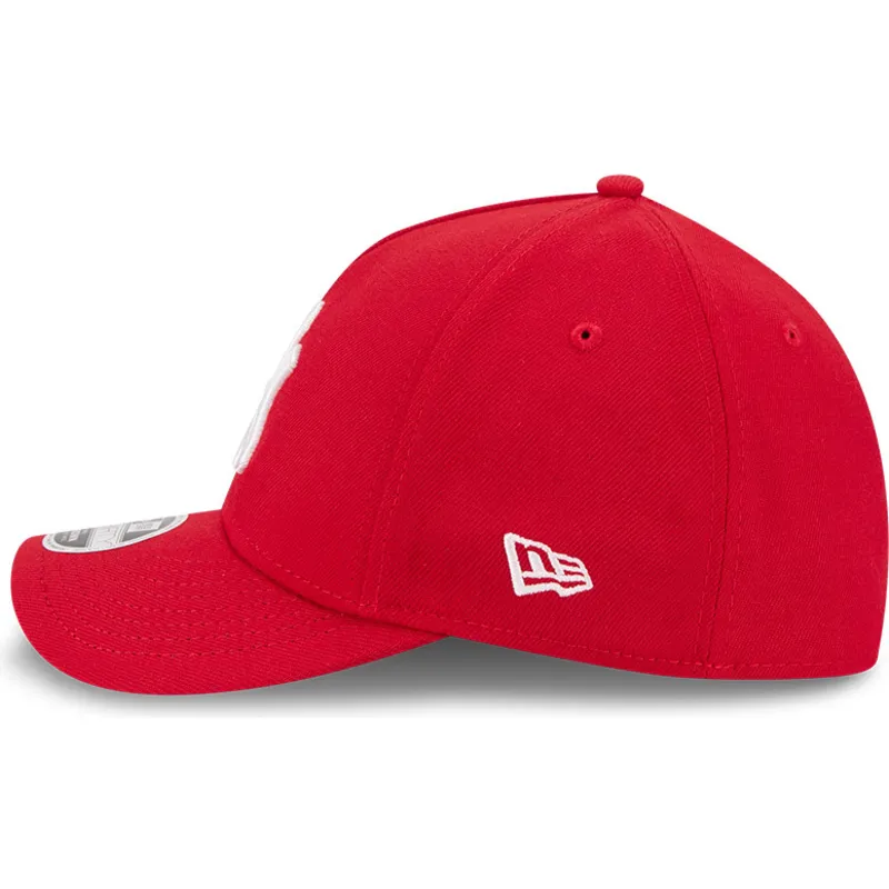 lippikset-kaareva-punainen-istuva-39thirty-m-crown-a-frame-new-york-yankees-mlb-new-era lippikset-kaareva-punainen-istuva-39thirty-m-crown-a-frame-new-york-yankees-mlb-new-era