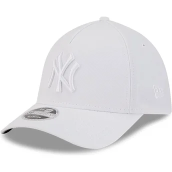 New Era Curved Brim White Logo 39THIRTY M-Crown A Frame New York Yankees MLB White Fitted Cap