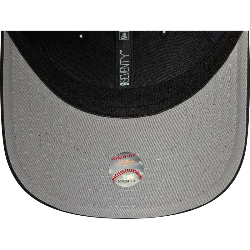 lippikset-kaareva-rekka-laivastonsininen-snapback-9seventy-stretch-snap-evergreen-detroit-tigers-mlb-new-era