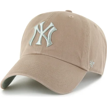 47 Brand Curved Brim Clean Up Ballpark New York Yankees MLB Brown Adjustable Cap