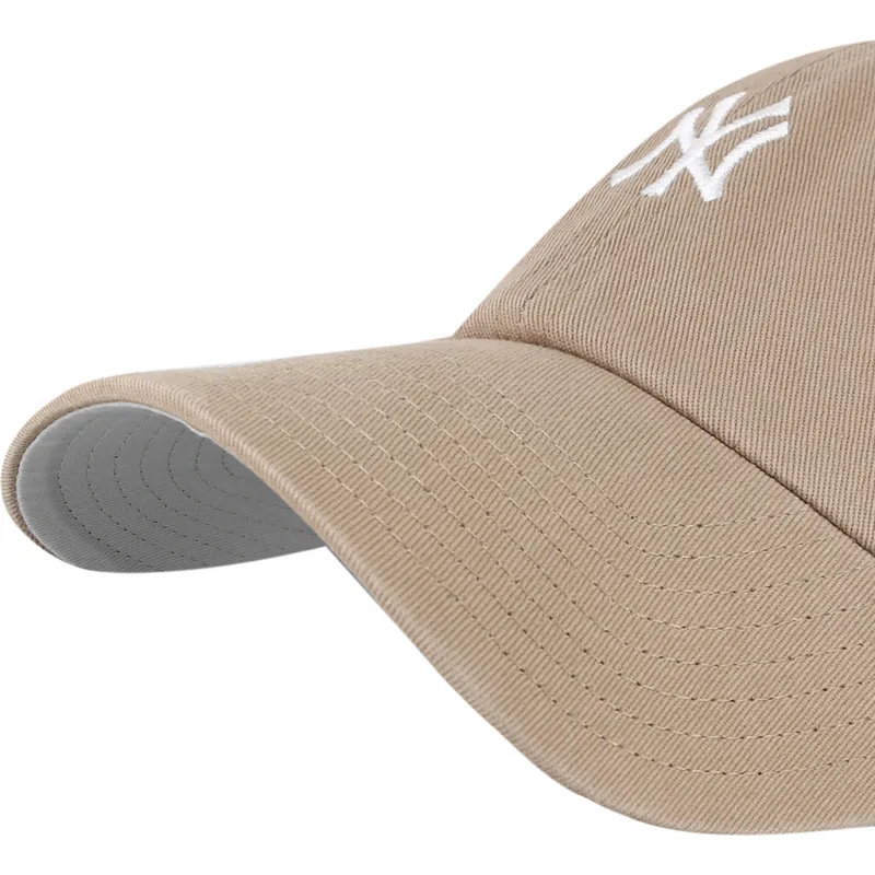 lippikset-kaareva-ruskea-saadettava-nauha-clean-up-base-runner-new-york-yankees-mlb-47-brand