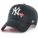 cap-kaareva-black-adjustable-strap-clean-up-heart-icon-new-york-yankees-mlb-47-brand
